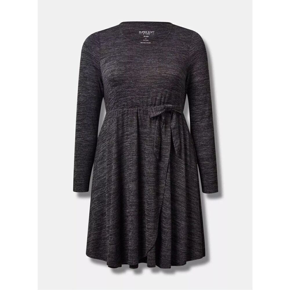 Torrid At The Knee Hacci Faux Wrap Dress size 1x